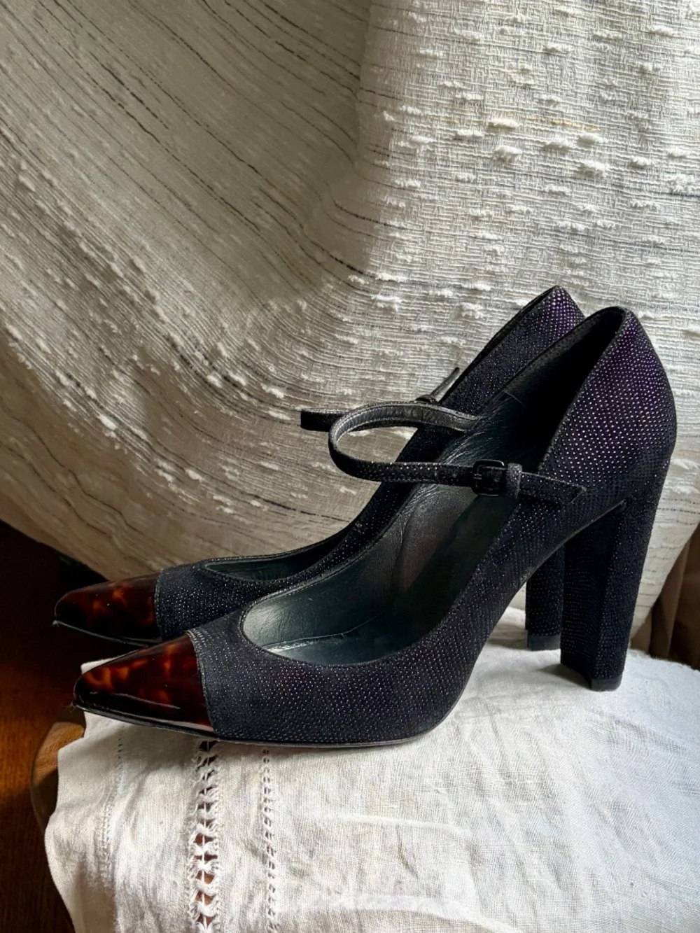 Stuart Weitzman stuart weitzman